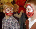 Dwóch spiderman\'ów na jednej imprezie? Będą kłopoty.