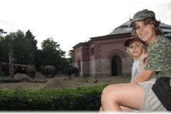 Czerwiec - Wieczór Marzeń we Wrocławskim ZOO - Chłopcy koniecznie chcieli zobaczyć słonie. Te zwierzęta mają w sobie jakąś magię, prawda?!