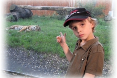 02_ZOO - Marek i jego miły kotek
