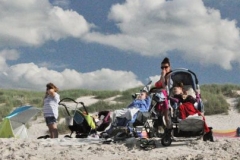 Turnus wypoczynkowy w Nowęcinie - Na plaży w Czołpinie.